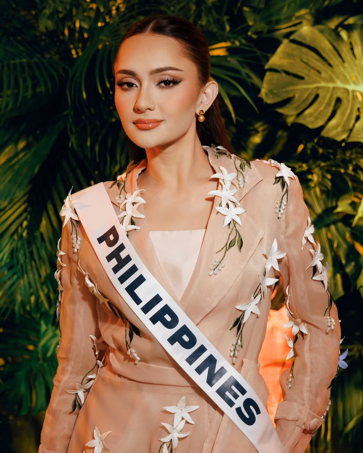 Maria Ahtisa Manalo đẹp như búp bê sống. Cô mang 4 dòng máu: Philippines, Tây Ban Nha, Thụy Điển, Phần Lan. Nhiều khán giả dự đoán đại diện Philippines sẽ đăng quang Miss Universe 2025. Ảnh: Miss Universe.