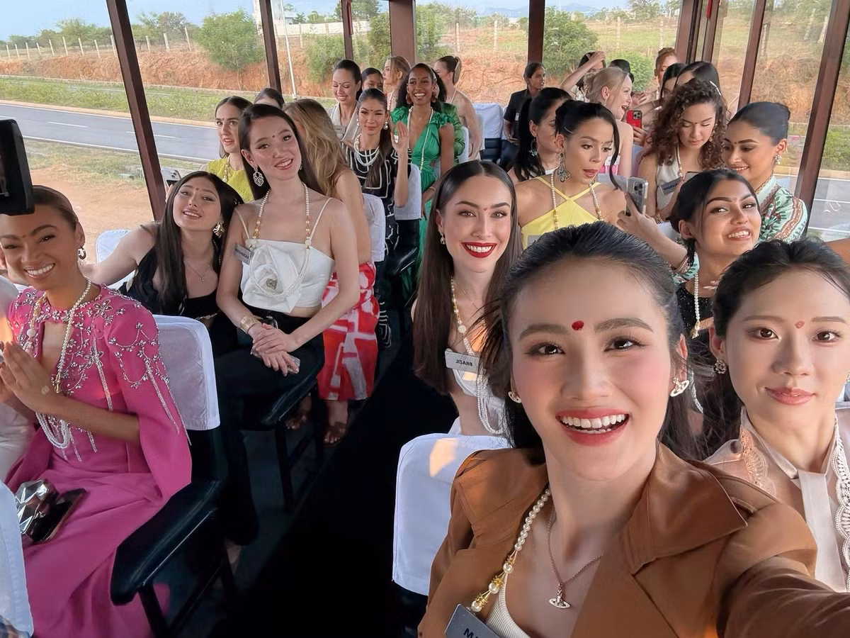 Đại diện Việt Nam có phong cách thời trang đa dạng, tinh tế. Ảnh: FB Ý Nhi.