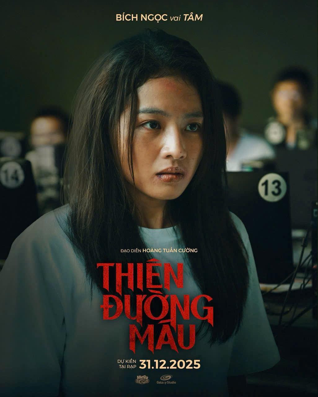 Trong Thiên đường máu, Bích Ngọc vào vai Tâm. Theo Thế Giới Điện Ảnh, nhân vật Tâm là cô gái quê mới lớn, chưa có nhiều trải nghiệm cuộc sống vì nghe lời quảng cáo việc nhẹ lương cao mà trót bị lừa.