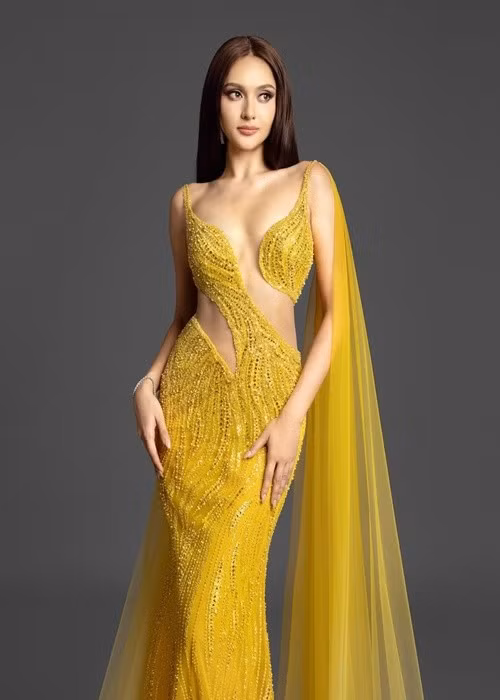 Đại diện Philippines ở Miss Cosmo 2024, Maria vào top 10 chung cuộc. Ảnh: FB Maria Ahtisa Manalo.