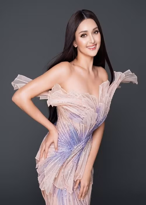 Cô từng giành danh hiệu Hoa hậu Quốc tế Philippines 2018 và tham gia cuộc thi Hoa hậu Quốc tế 2018. Ảnh: FB Maria Ahtisa Manalo.