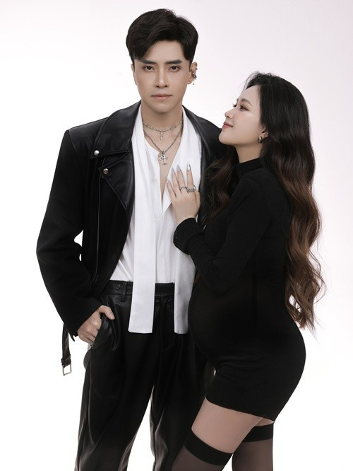 Bản sao Mai Phương Thúy mang thai sau 8 năm kết hôn. Ảnh: FB Phương Hằng.