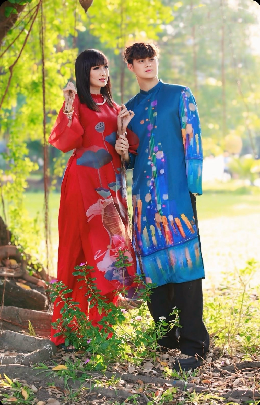 Theo Vietnamnet, quý tử nhà Hiền Mai hiện là sinh viên chuyên ngành Kinh tế tại Đại học Nam California - một trong top 20 trường đại học hàng đầu nước Mỹ. Ảnh: FB Hiền Mai.