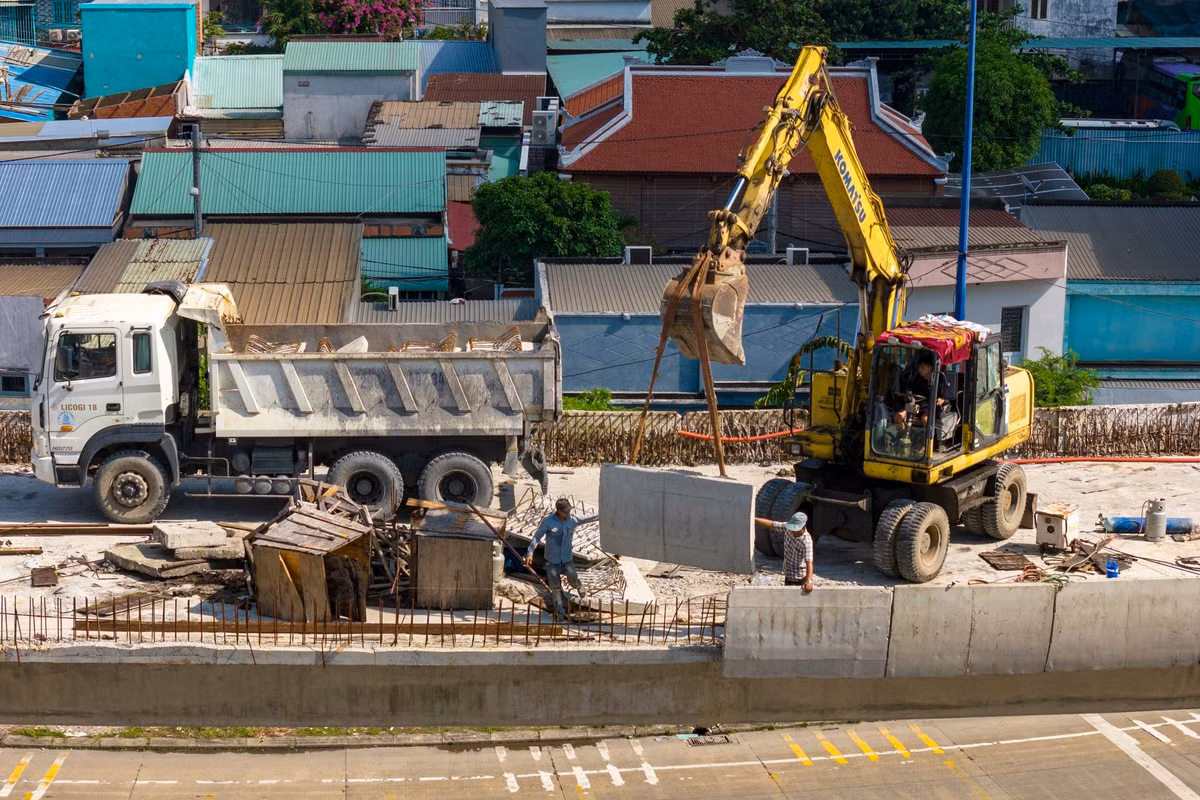 Hiện, hạng mục đã cơ bản hoàn thành các phần việc chính và được tổ chức thi công đồng loạt ở nhiều mũi.