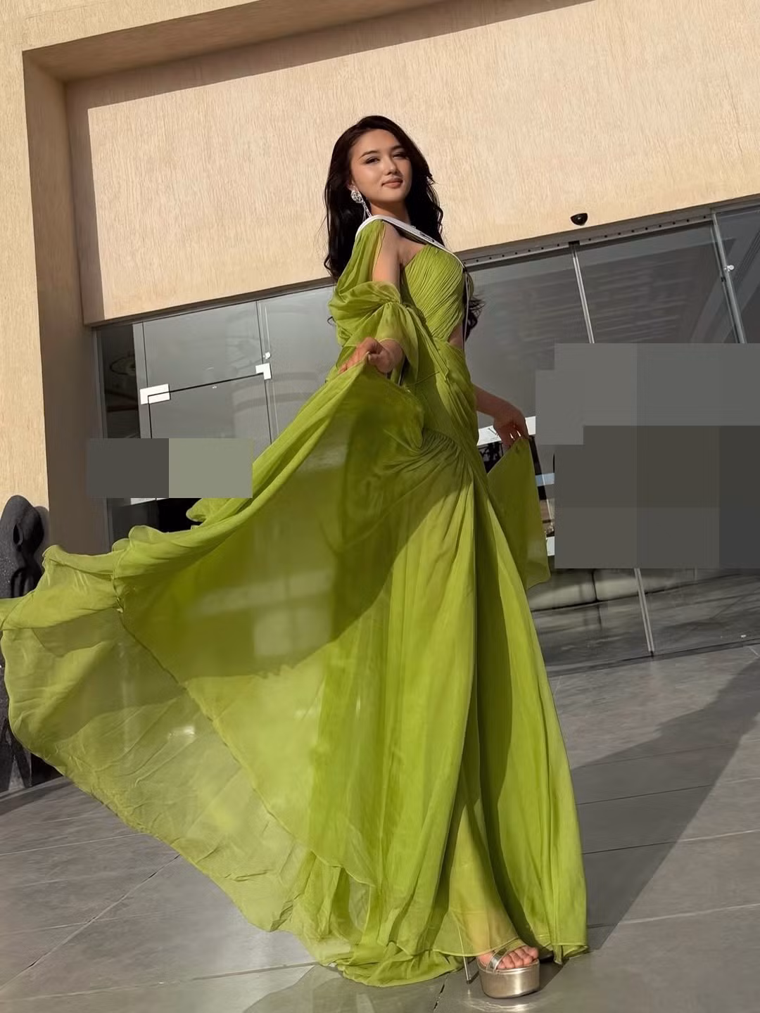 Theo Tiền Phong, Thu Ngân nhấn mạnh các đại diện tiền nhiệm đã làm rất tốt vai trò của mình và cùng tổ chức Miss Intercontinental Vietnam nỗ lực quảng bá, lan tỏa những giá trị tốt đẹp cũng như tinh thần cốt lõi của cuộc thi. Ảnh: Instagram Thu Ngân.