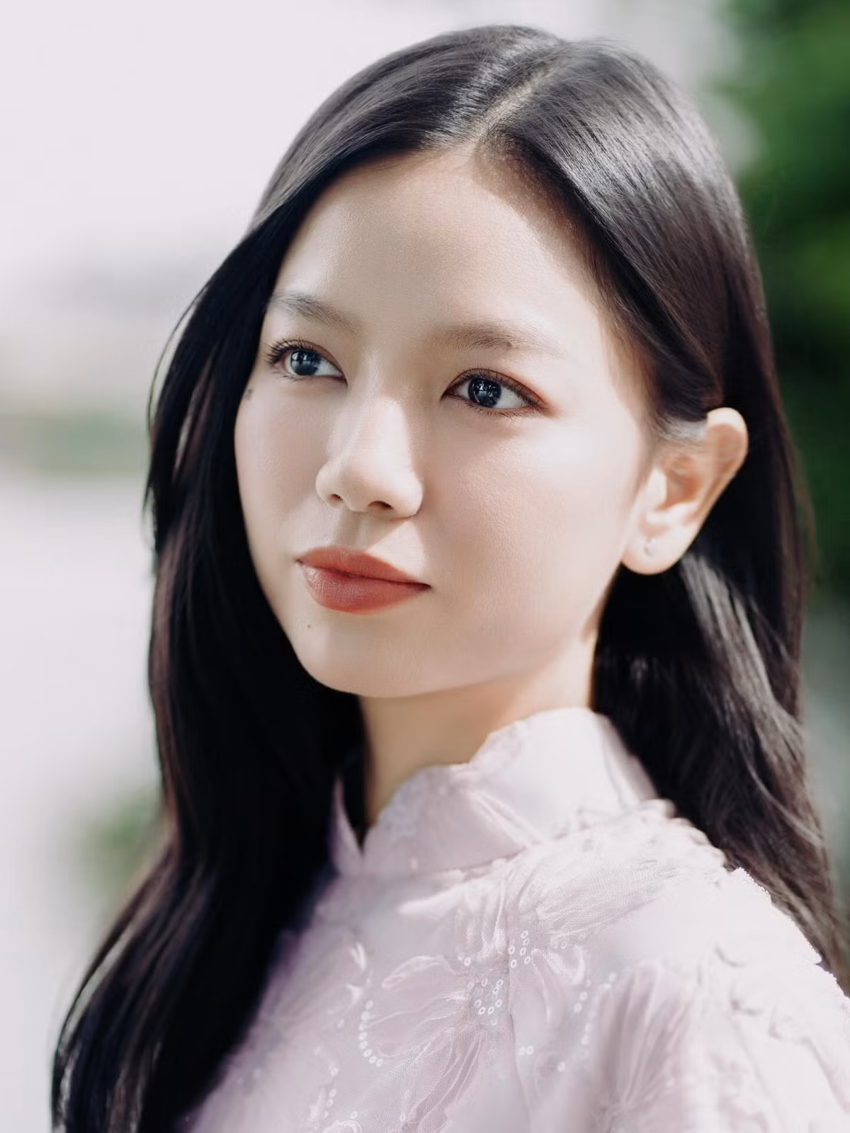 Nữ diễn viên còn bày tỏ: "Cảm ơn cuộc đời vì đã cho mình những điều tuyệt vời như thế".