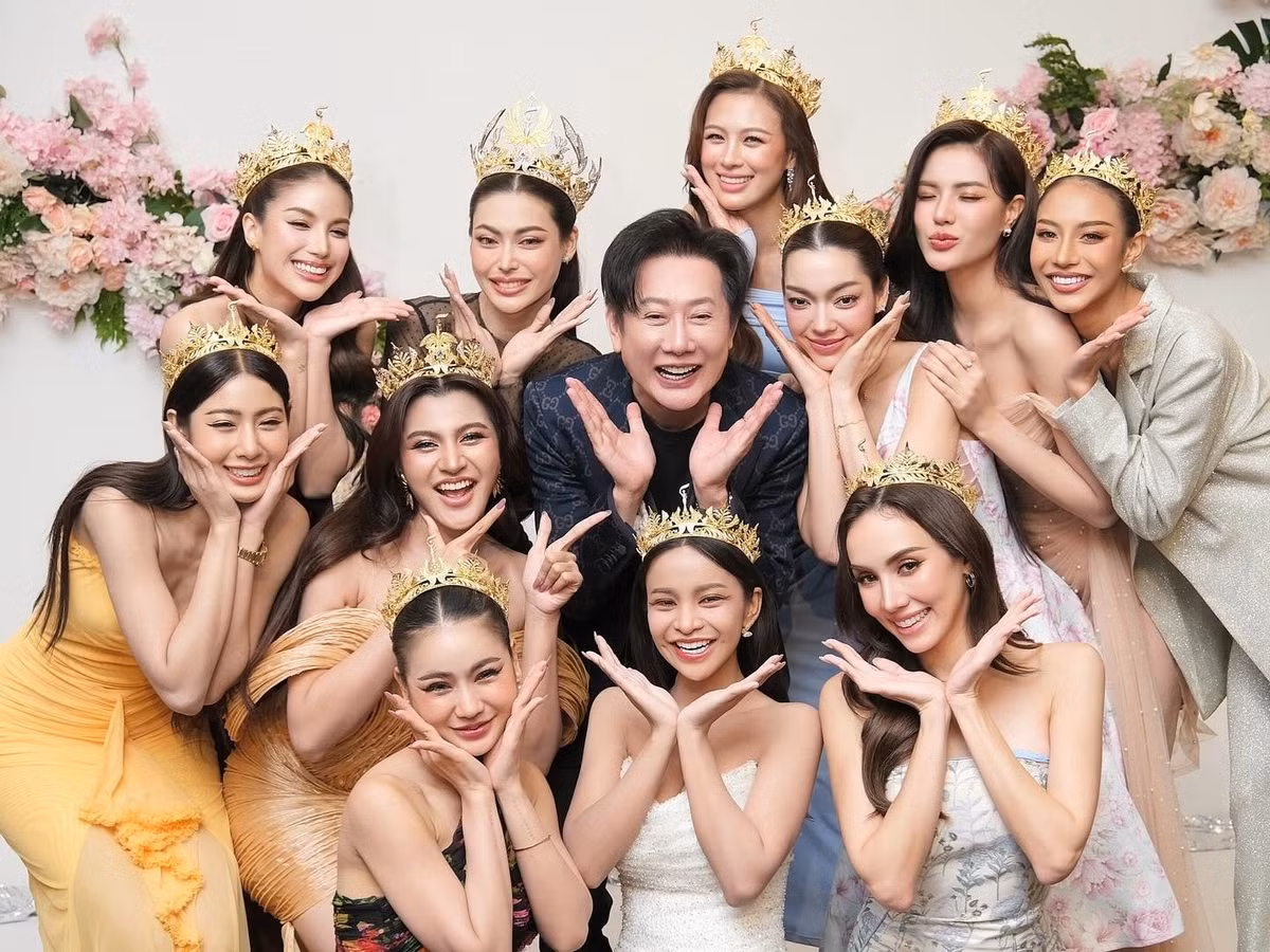 Theo Tiền Phong, trong top 16 người giàu nhất trên sàn chứng khoán của làng giải trí Thái Lan vào tháng 9/2024, ông Nawat đứng thứ 6 trong danh sách với tài sản 1.504 triệu bath. Ảnh: FB Nawat Itsaragrisil.