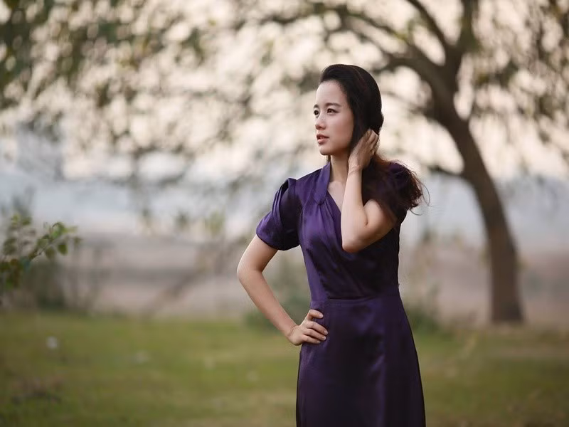 Theo Báo Văn Hoá, nữ MC có gần 4 năm theo học Thạc sĩ Marketing và Truyền thông tại Boston, Mỹ. Ảnh: FB Minh Trang.