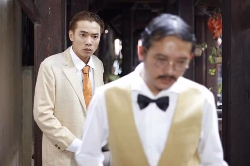 Vai Xuân Tóc Đỏ trong phim Trò đời (2013) được xem là vai chính đầu tiên trong sự nghiệp của Việt Bắc. Chia sẻ với Tiền Phong, nam diễn viên cho biết từ sau bộ phim này, nhiều khán giả quen gọi anh bằng tên nhân vật Xuân. Ảnh: Tiền Phong.