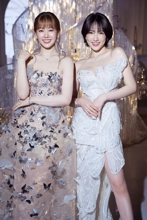 Kang Ji Young đến Việt Nam thăm Hari Won. Phía Hari Won sang Hàn Quốc gặp gỡ đàn em. Trong một video, Kang Ji Young cho biết, cô nghe Hari Won kể rất nhiều về Trấn Thành. Ảnh: FB Hari Won.