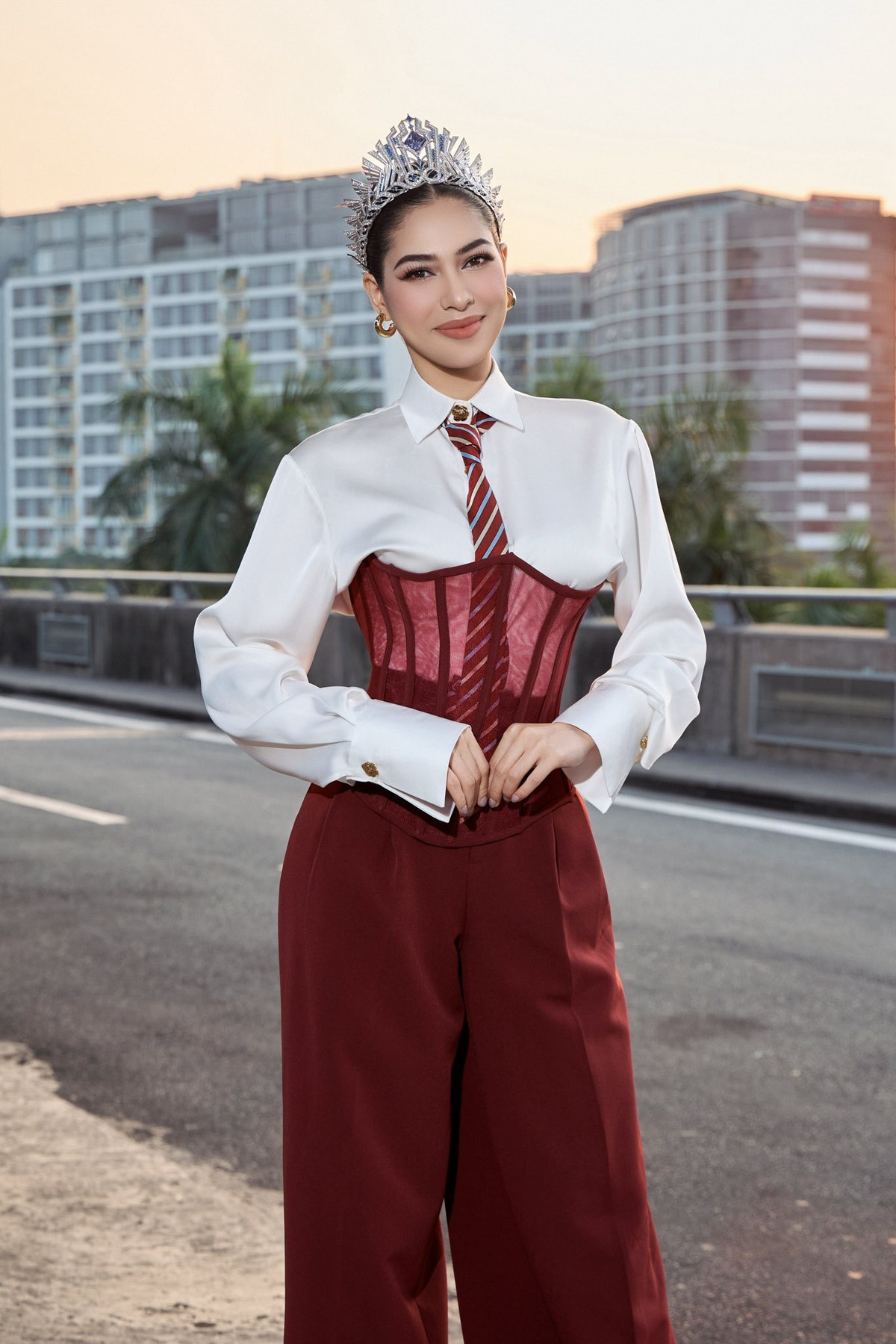 Ngày 26/1, Chelsea Fernandez đáp chuyến bay từ Việt Nam về Philippines sau 1 tháng đoạt danh hiệu Á hậu Miss Cosmo 2025. Ảnh: FB Chelsea Fernandez.