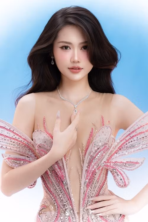Nguyễn Lan Nhi là một trong những thí sinh nổi bật của Miss World Vietnam 2025 khi lọt top 10 Người đẹp Tài năng và tạm thời đứng trong top 6 Người đẹp được yêu thích nhất. Ảnh: FB Lan Nhi.