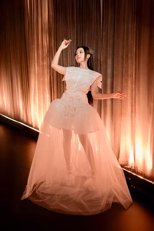 Phương Mỹ Chi chưa tiết lộ tiết mục không được trình diễn trong chung kết Sing! Asia 2025. Ảnh: FB Phương Mỹ Chi.