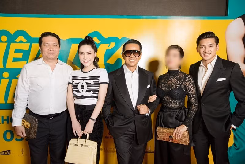 Thái Công còn thân thiết với doanh nhân Nguyễn Quốc Vũ - chồng Đoàn Di Băng. Ảnh: FB Đoàn Di Băng.