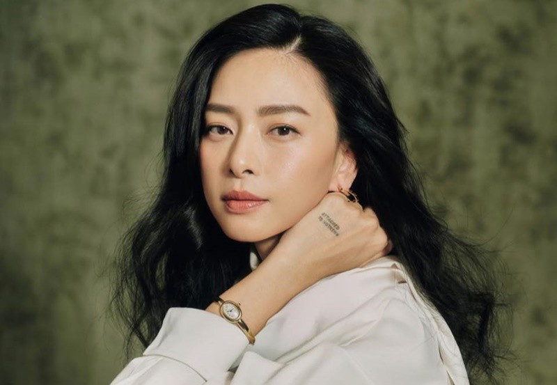 Ngô Thanh Vân sang Na Uy định cư khi 16 tuổi. Năm 20 tuổi, cô trở về Việt Nam theo đuổi nghệ thuật. Ngô Thanh Vân xuất thân là người mẫu ảnh. Sau đó, cô lấn sân đóng phim, ca hát. Ảnh: FB Ngô Thanh Vân.