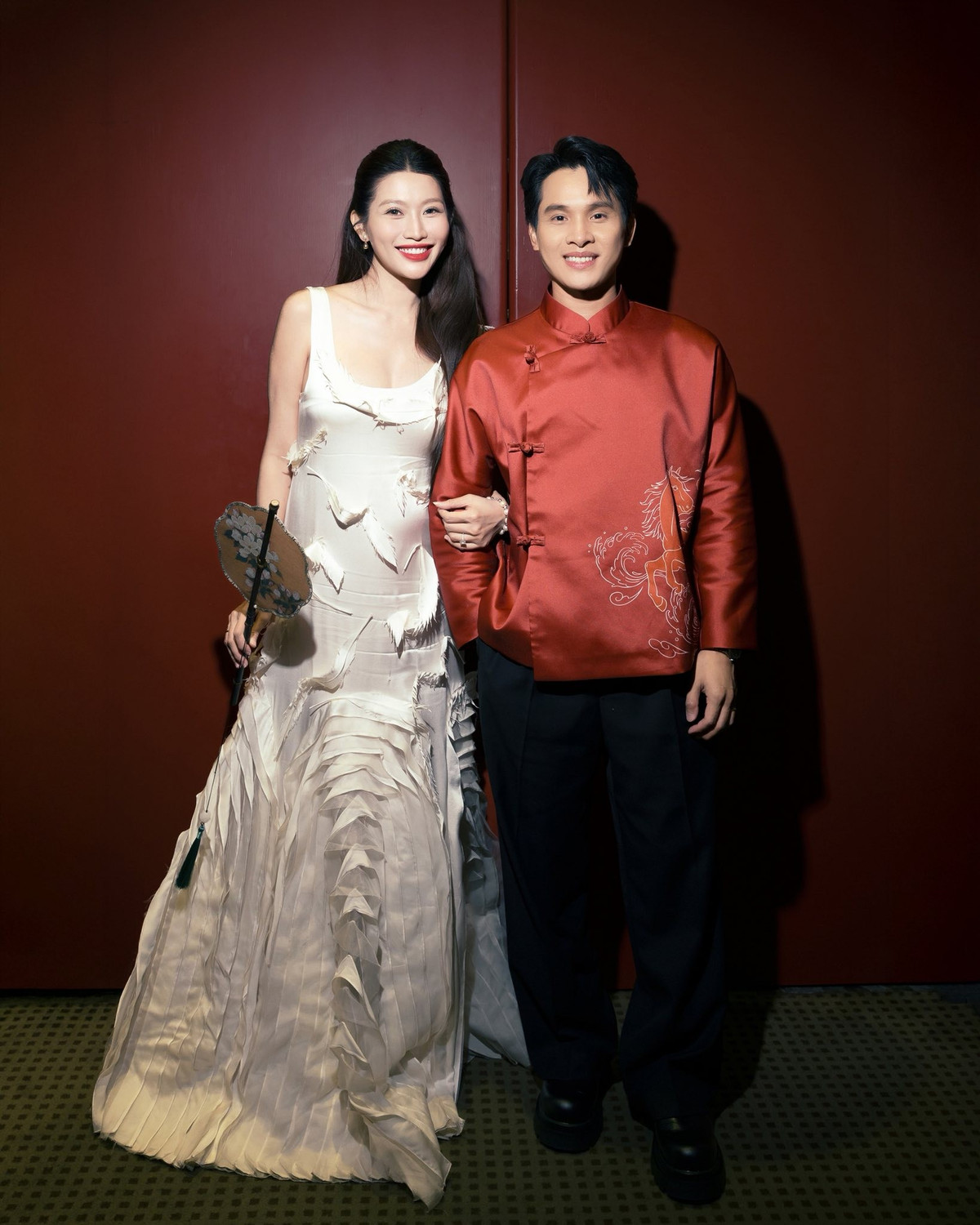 Tháng 12/2025, Á hậu Quỳnh Châu chia sẻ tin vui bầu bí. “Hạnh phúc là lúc Châu bắt đầu cảm nhận được nhịp đập từ bên trong mình. Chào mừng con đến với thế giới này”, người đẹp viết. Ảnh: FB Quỳnh Châu.