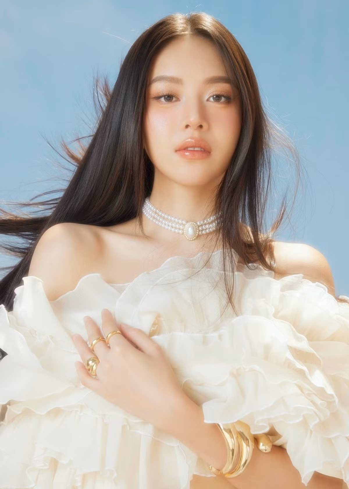 Dưới bài đăng của fanpage, nhiều người hâm mộ quốc tế tấm tắc khen nhan sắc của Thanh Thủy. "Cô ấy trông giống như một thần tượng Kpop. Rất xinh đẹp!", một cư dân mạng để lại bình luận. Ảnh: Miss International.