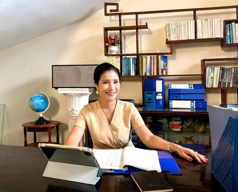 Cát Tường thành lập sân khấu vào tháng 9/2024. Tháng 4/2025, cô đóng cửa sân khấu. Ảnh: FB Cát Tường.