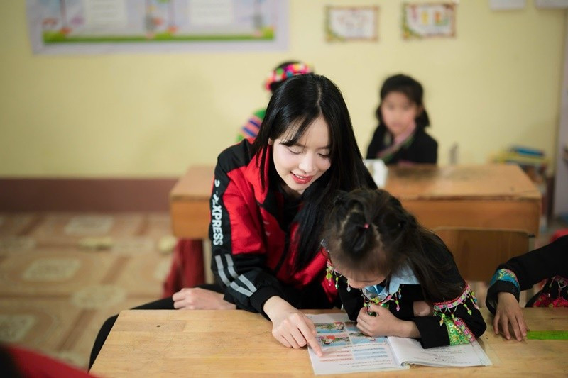 Bên cạnh đó, Thanh Thủy còn góp mặt trong nhiều hoạt động thiện nguyện, dự án cộng đồng. Ảnh: FB Thanh Thủy.