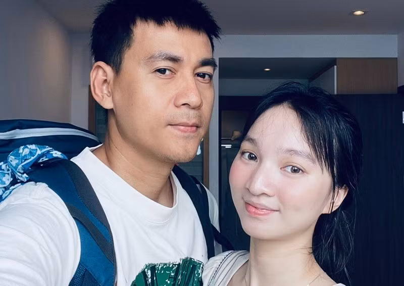 Năm 2022, Ngọc Thuận kết hôn với Ngọc Bích. Vợ nam diễn viên sinh năm 2003, kém anh 17 tuổi. Ảnh: FB Ngọc Thuận.