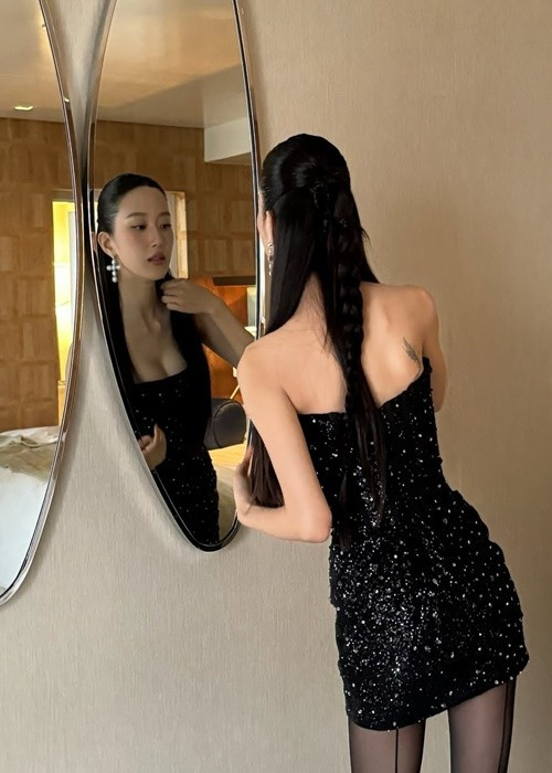 View - Moon Ga Young sắc vóc đẹp như tranh, gây ồn ào khi diện váy ngủ ra sân bay | Báo Tri thức và Cuộc sống - TIN TỨC PHỔ BIẾN KIẾN THỨC 24H