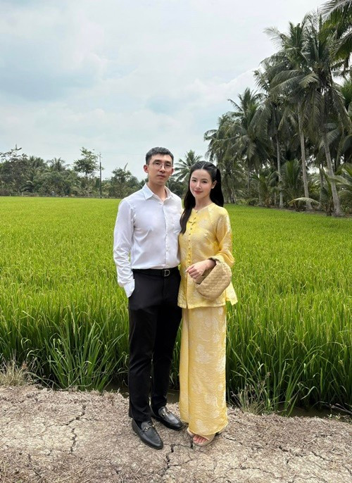 Sau 2 năm chính thức về chung một nhà, Midu và Minh Đạt dường như đang tận hưởng cuộc sống hôn nhân bình yên.