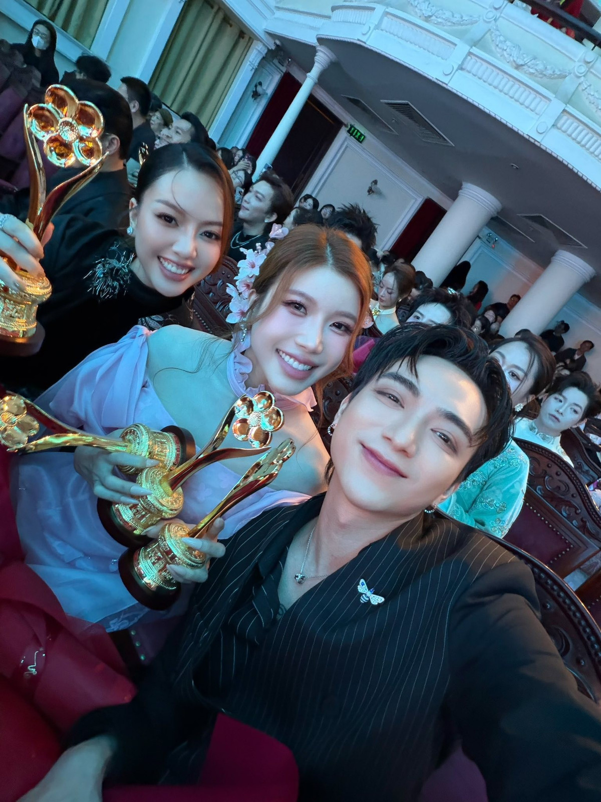 Trang Pháp đoạt giải Nữ ca sĩ của năm tại Lễ trao giải Cống hiến 2025, Nữ ca sĩ được yêu thích nhất tại Mai Vàng 2024. Đầu năm 2026, ca khúc Mãi là người Việt Nam của Trang Pháp giành chiến thắng ở hạng mục Ca khúc được yêu thích nhất ở Mai Vàng 2025. Ảnh: FB Trang Pháp.