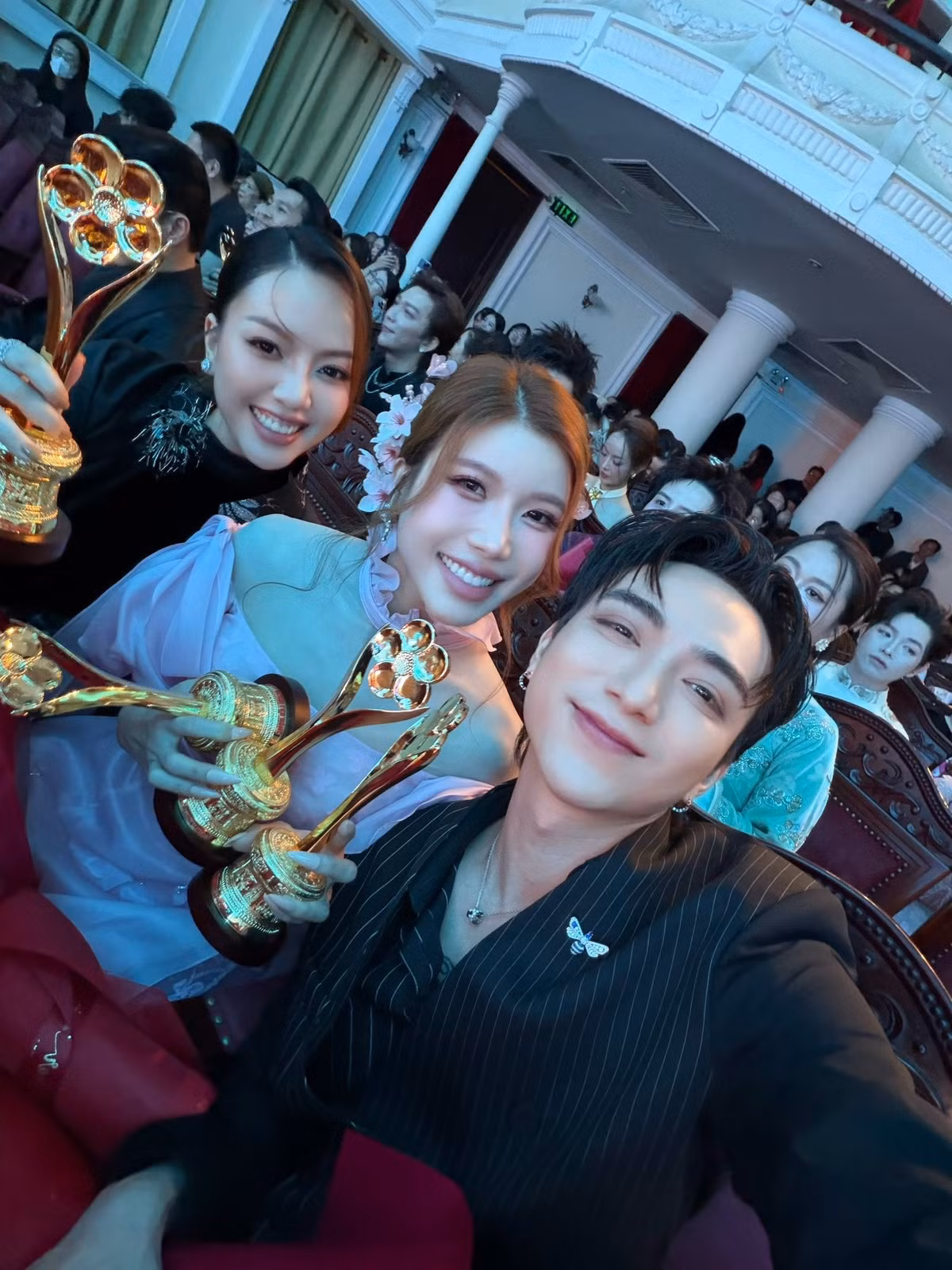 Trang Pháp đoạt giải Nữ ca sĩ của năm tại Lễ trao giải Cống hiến 2025, Nữ ca sĩ được yêu thích nhất tại Mai Vàng 2024. Đầu năm 2026, ca khúc Mãi là người Việt Nam của Trang Pháp giành chiến thắng ở hạng mục Ca khúc được yêu thích nhất ở Mai Vàng 2025. Ảnh: FB Trang Pháp.