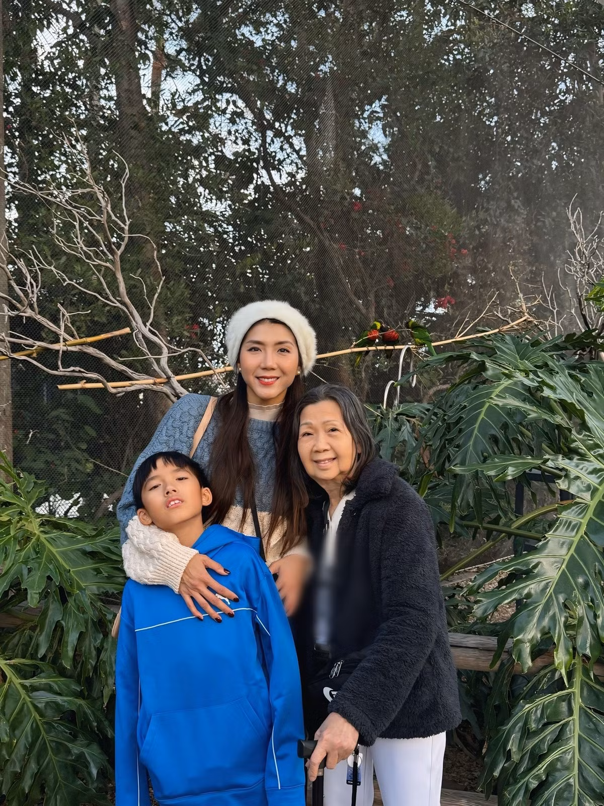 Ngọc Quyên nỗ lực kinh doanh ở Mỹ. Cuối năm 2025, nữ người mẫu đóng cửa công ty về thời trang, mỹ phẩm sau 11 năm. Hiện tại, cô sống cùng mẹ ruột và con trai. Ảnh: FB Ngọc Quyên.