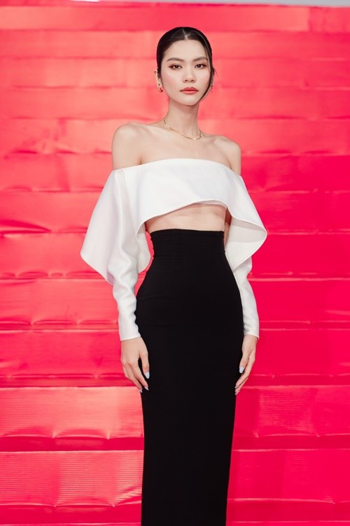 Kim Dung là quán quân Vietnam's Next Top Model 2017 phiên bản All Stars. Hiện tại, cô vẫn làm người mẫu. Ảnh: FB Kim Dung.