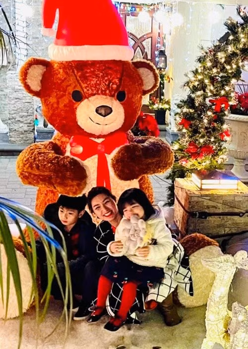 Tháng 1/2023, Hồng Nhung tiết lộ, bạn trai của cô trong 1 năm qua là doanh nhân Dominico Lê. Ảnh: Sức Khỏe Đời Sống.