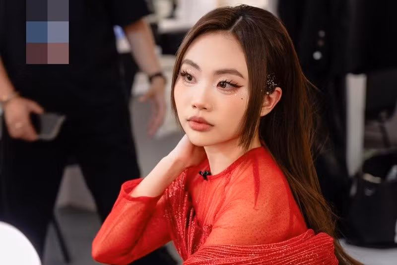 Phương Mỹ Chi tâm sự, cô được nhiều khán giả ủng hộ. Điều này còn quý giá hơn chiếc cúp chiến thắng. Ảnh: FB Phương Mỹ Chi.