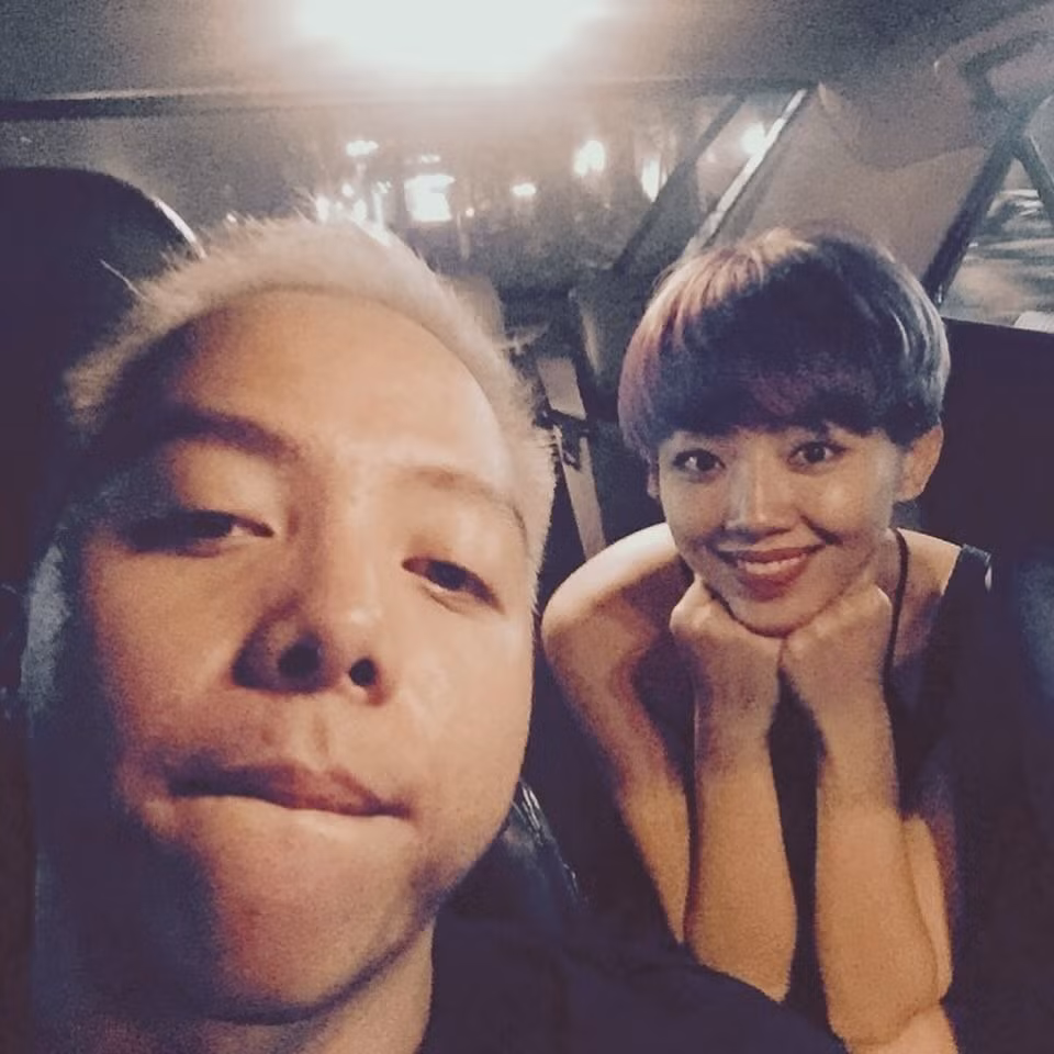 Tóc Tiên vừa cho biết, cô vaf Hoàng Touliver quyết định sẽ dừng lại trong vai trò vợ chồng và trở về làm bạn bè, đồng nghiệp. Ảnh: Instagram Hoàng Touliver.