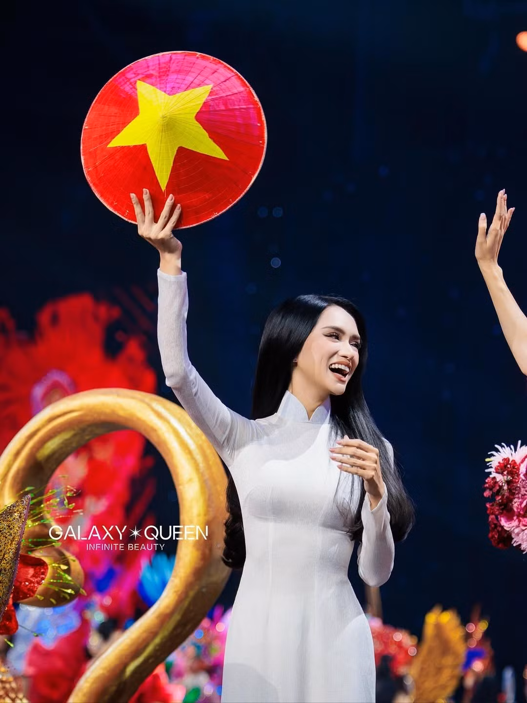 Theo Tiền Phong, ban tổ chức Miss Universe 2025 cho biết, ban giám khảo năm nay sẽ chọn ra top 30, top 12, top 5, top 3 và hoa hậu. Ảnh: Galaxy Queen.