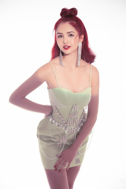 Năm 2023, Diệu Hoa chia sẻ trên Tiền Phong, Diệu My tốt nghiệp Đại học Wharton Business School ở Mỹ năm 2019, đang làm việc tại một công ty tư vấn tài chính ở thành phố New York. Ảnh: Vietnamnet.