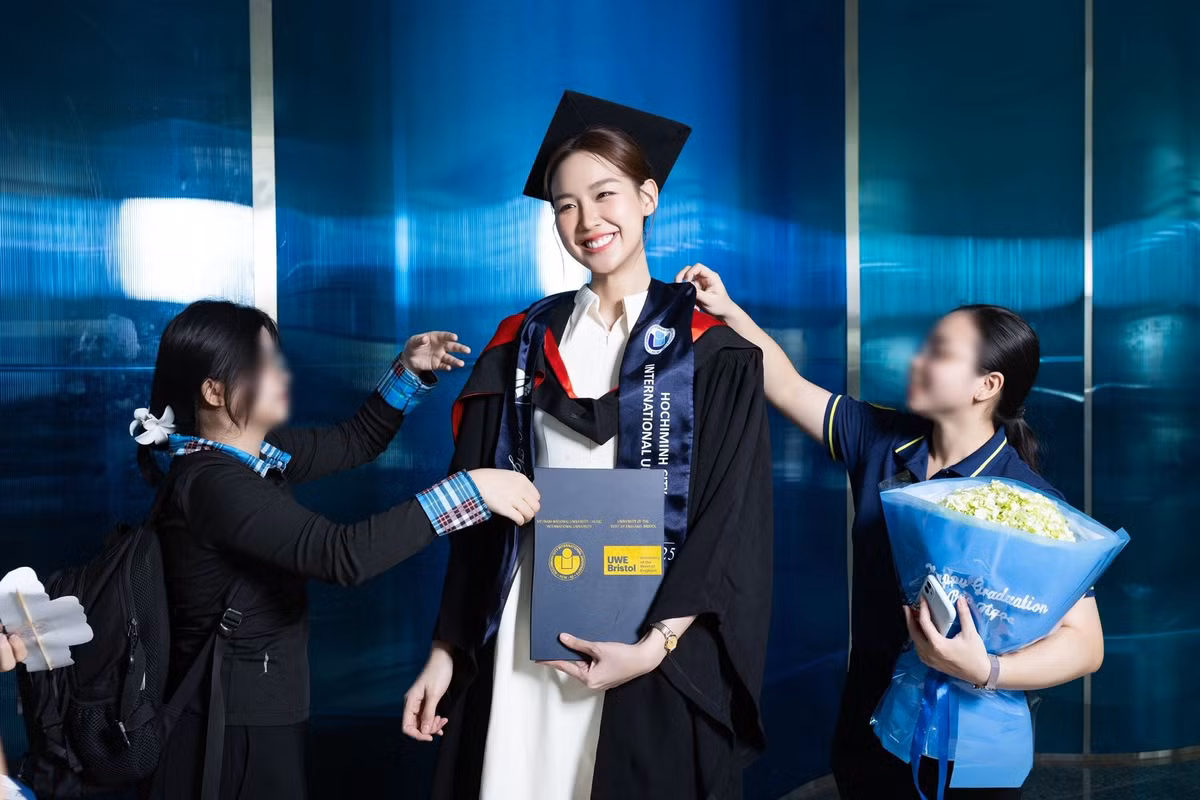 Bảo Ngọc tài sắc vẹn toàn. Cô đăng quang Miss Intercontinental 2022, đoạt danh hiệu Á hậu 1 Miss World Vietnam 2022.