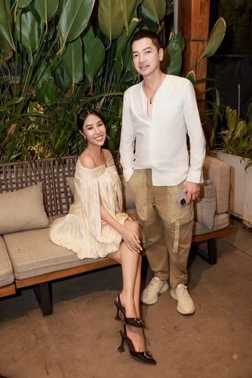 Quang Minh và Tăng Khánh Chi ngày càng dính như sam sau khi xác nhận mối quan hệ tình cảm. Ảnh: FB Quang Minh.