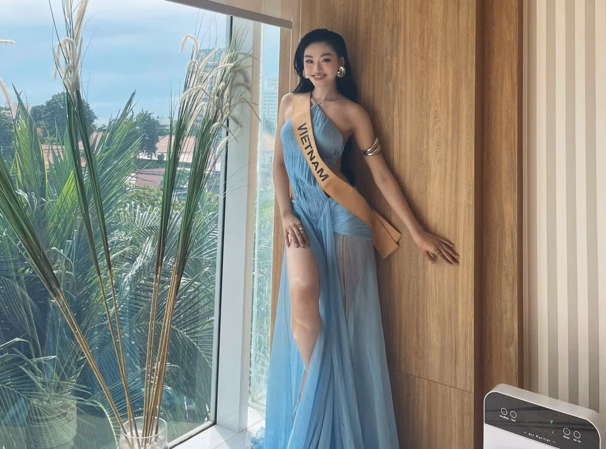 Tuy nhiên, không ít người hâm mộ cho rằng khán giả nên ủng hộ Yến Nhi bởi cô đang 'mang chuông đi đánh xứ người'. Ảnh: FB Yến Nhi.