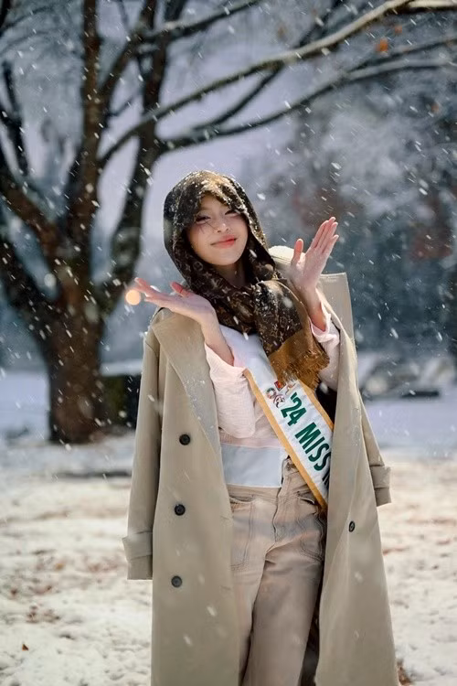 Thanh Thủy đồng hành với cuộc thi Miss International 2025 với vai trò đương kim hoa hậu. Ảnh: FB Thanh Thủy.