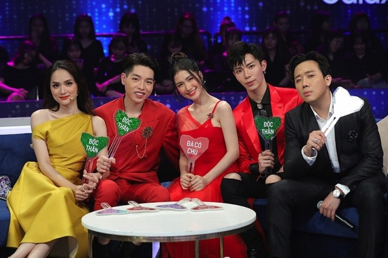 View - Hòa Minzy viết tâm thư cho Hương Giang trước chung kết Miss Universe 2025 | Báo Tri thức và Cuộc sống - TIN TỨC PHỔ BIẾN KIẾN THỨC 24H