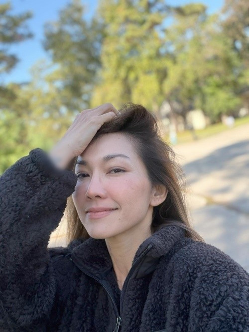 Kim Hiền gắn bó với doanh nhân Andy vào năm 2014, có một cô con gái chung tên Yvona (sinh năm 2015). Ngoài Yvona, Kim Hiền còn có cậu con trai riêng tên Sonic. Ảnh: FB Kim Hiền.