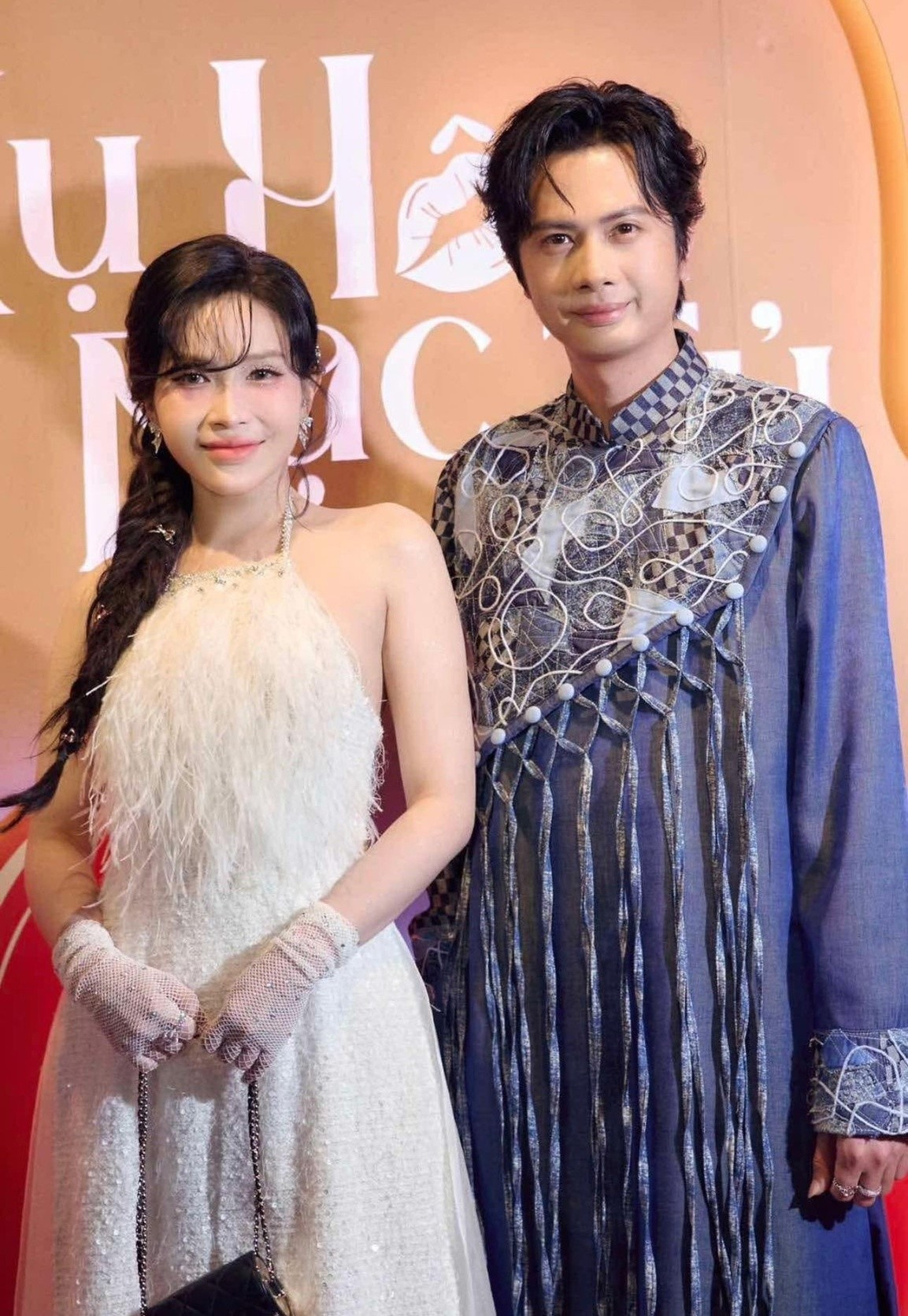 Khả Như và Huỳnh Phương được nhiều người nhận xét có tướng phu thê. Ảnh: FB Huỳnh Phương.