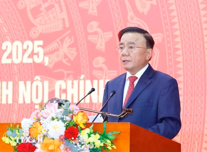 Thường trực Ban Bí thư Trần Cẩm Tú phát biểu tại hội nghị. Ảnh: TTXVN.