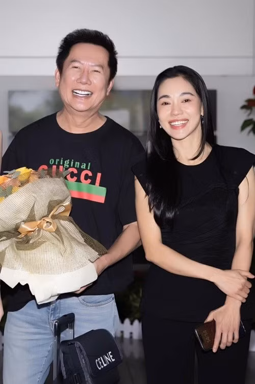 Bà Phạm Kim Dung có mối quan hệ thân thiết với ông Nawat Itsaragrisil - chủ tịch Miss Grand International. Ảnh: FB Phạm Kim Dung.