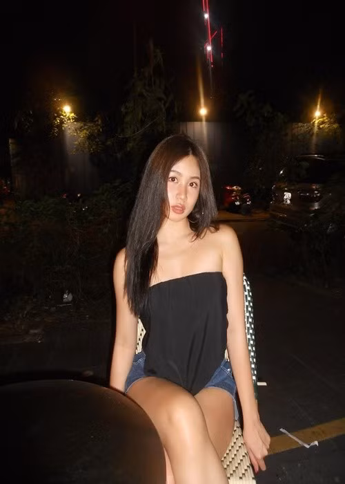 Lưu Thiên Hương chia sẻ trên Vietnamnet, Vy Uyên có thân hình đẹp nhờ giữ kỷ luật trong tập luyện, dinh dưỡng. Ảnh: Instagram Vy Uyên.