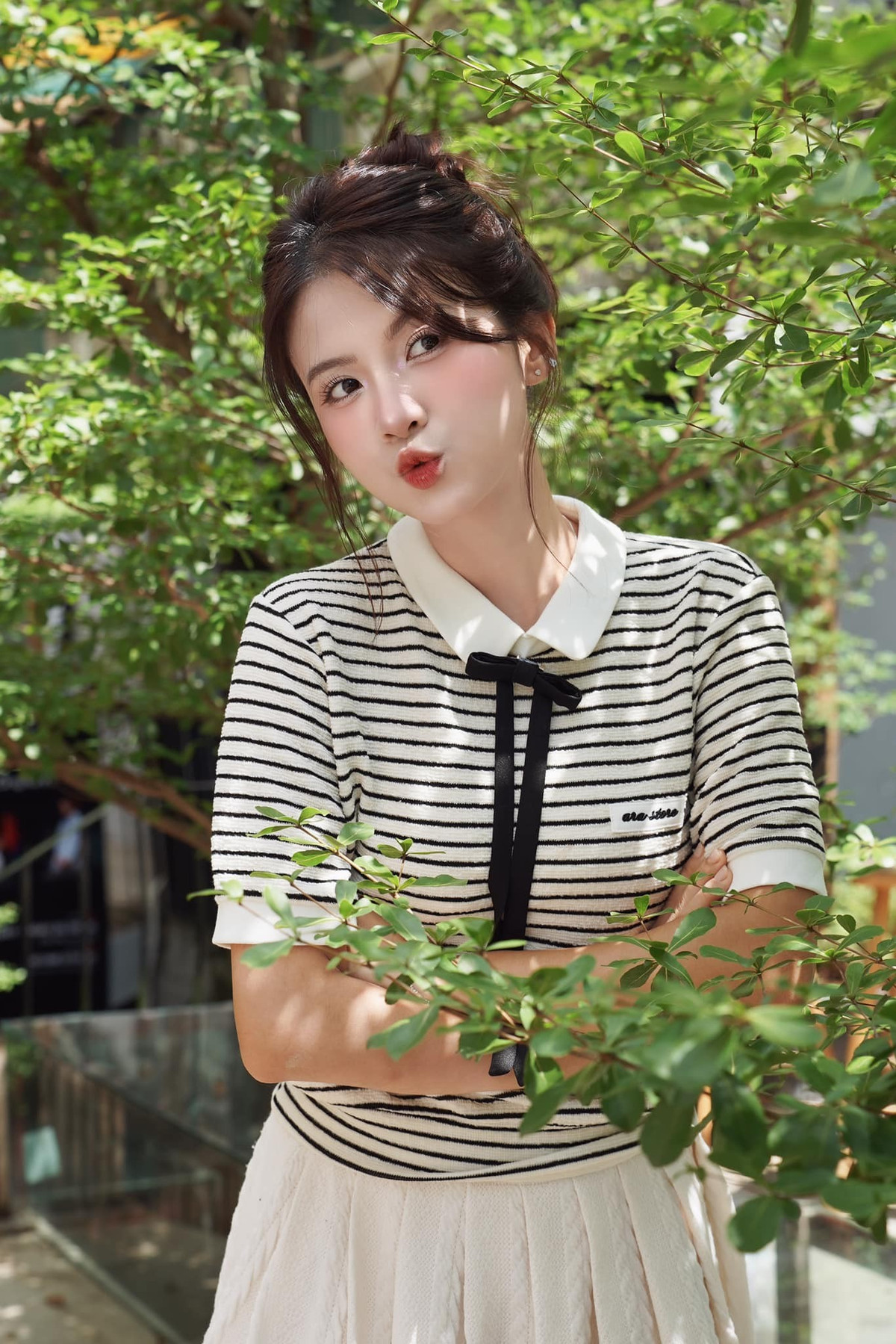 Sở hữu ngoại hình trẻ thơ, Chang Mây dễ dàng nhập vai học sinh, sinh viên.