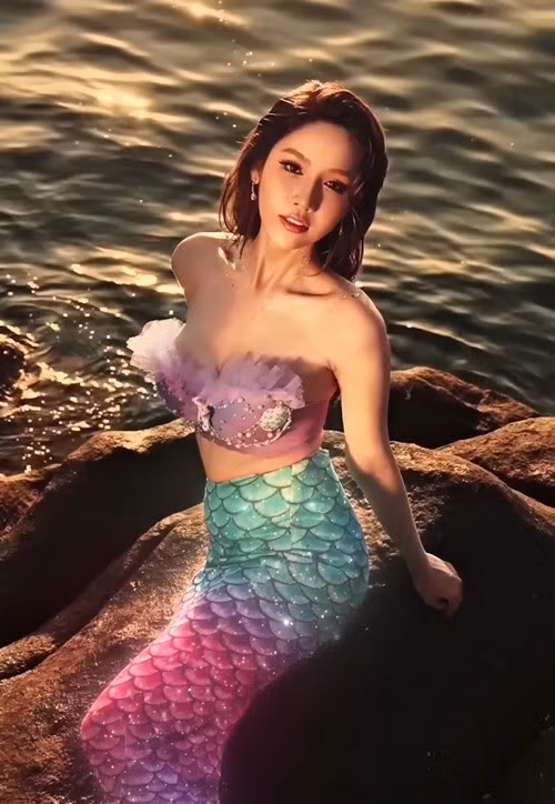 Nhật Hà chia tay bạn trai đầu tiên sau khi người yêu biết cô từng phẫu thuật chuyển giới. Ảnh: FB Nhật Hà.