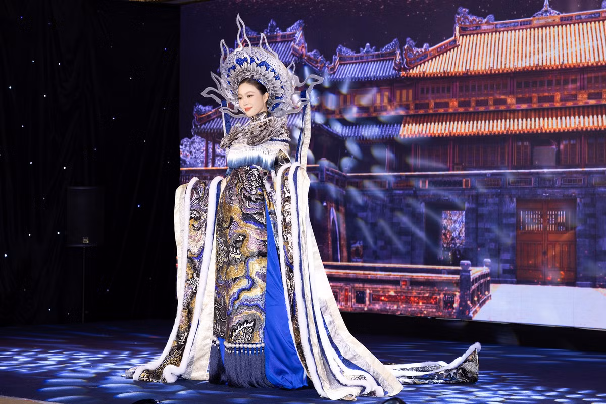 Nàng hậu cho biết, buổi lễ nhận sash là nơi cô gửi đến khán giả thành quả sau nhiều ngày tập luyện cũng như hy vọng của bản thân khi đến với hành trình tại Miss International 2025 ở Nhật Bản. Ảnh: FB Kiều Duy.