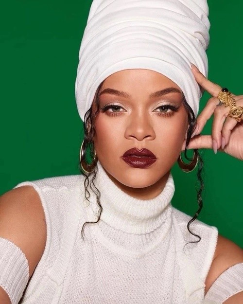 Rihanna lấn sân kinh doanh và gặt hái nhiều thành công. Theo tạp chí Forbes, tài sản của cô là 1, 4 tỷ USD (tính vào năm 2025). Ảnh: VOV.