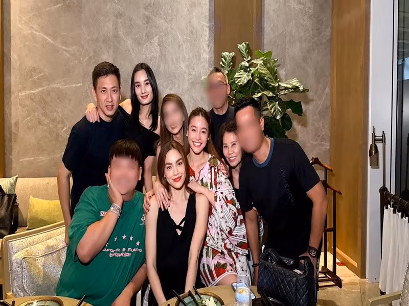 Mỗi dịp sinh nhật Hồ Ngọc Hà, Lê Thúy dành lời chúc mừng đến đàn chị. Lê Thúy viết năm 2024: "Thương chúc chị của em luôn trẻ khỏe, bình an, hạnh phúc và thành công". Ảnh: FB Lê Thúy.